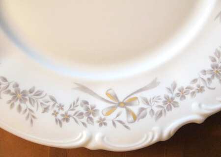 HUT2126 Dinner Plate