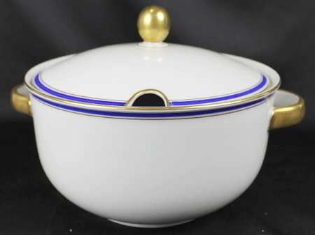 7506 Tureen &  Lid