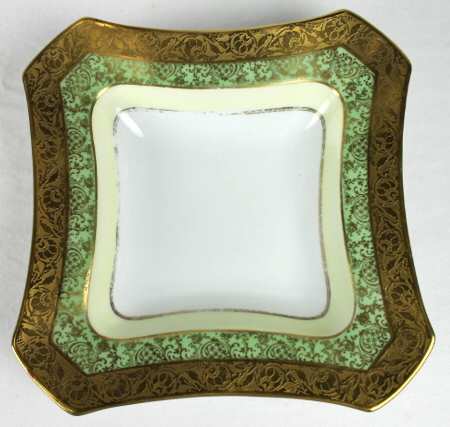 HUT2146 10" Square Vegetable Bowl