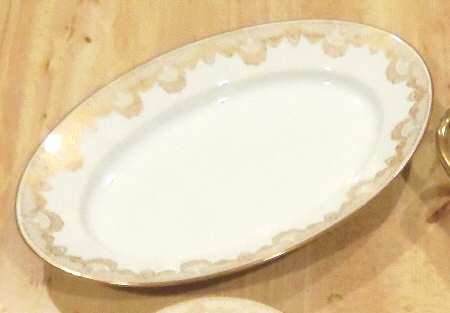HUT2147 12" Oval Serving Platter