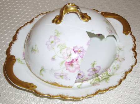 H4269 Round Covered Butter