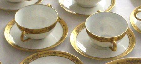 HUT2164 Flat Cream Soup Bowl & Saucer Set
