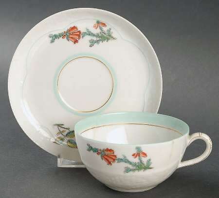 H4405 Flat Cup & Saucer Set