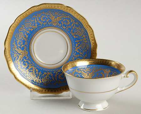 02673 Footed Demitasse Cup & Saucer Set