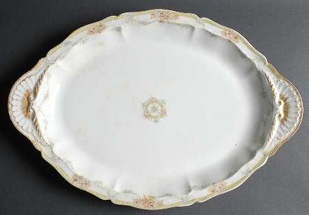 H4466 18" Oval Serving Platter
