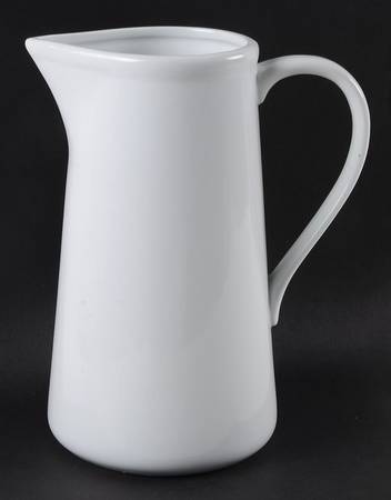 Simply White 72 Oz Pitcher