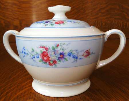 HUT2184 Sugar Bowl & Lid