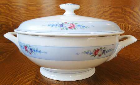HUT2184 Round Covered Vegetable