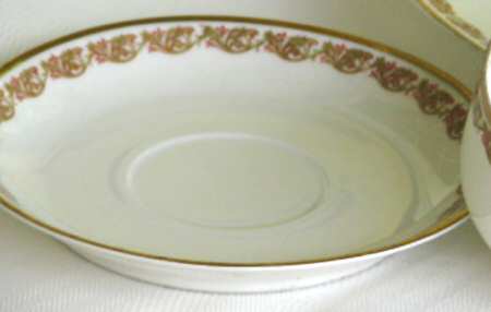 H4485 Saucer