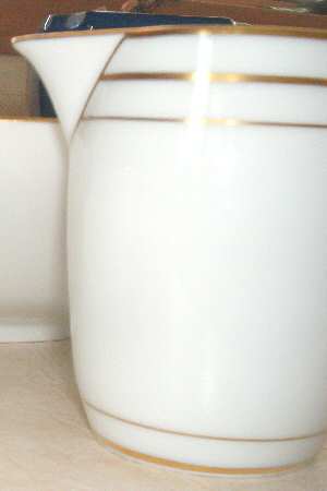 04790 Creamer