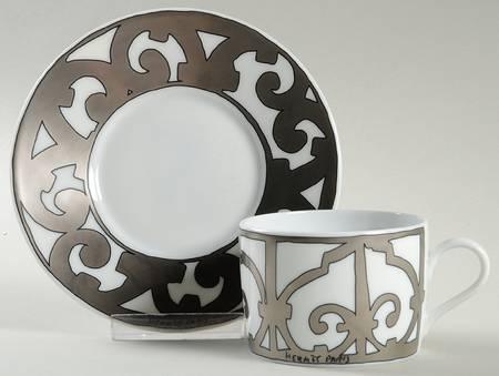Balcon du Guadalquivir Platinum Flat Cup & Saucer Set