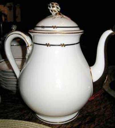 H4297 Coffee Pot & Lid
