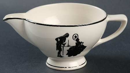 Colonial Lady (Smooth) Black Trim Creamer