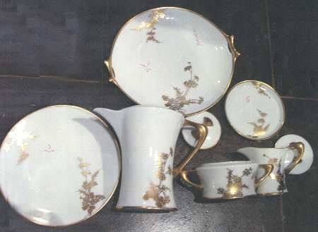 HUT2192 Handled Cake Plate