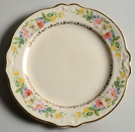 VR204 Bread & Butter Plate