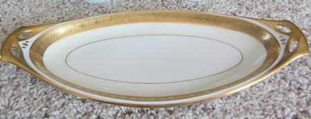 HUT2307 Handled Serving Tray