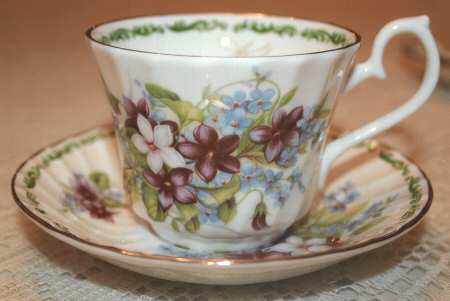 Flower of the Month Flat Cup & Saucer Set