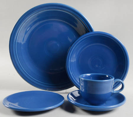Fiesta Lapis Blue (Intro 2013) 40 Piece Estate Set