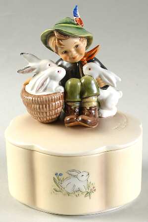 Playmates Box by M.I. Hummel