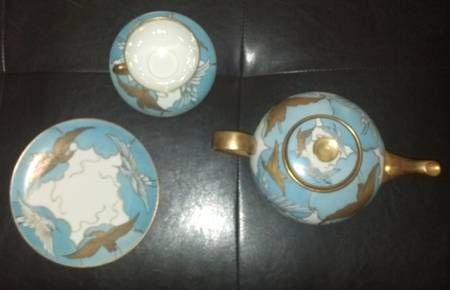 953-54 Flat Cup & Saucer Set