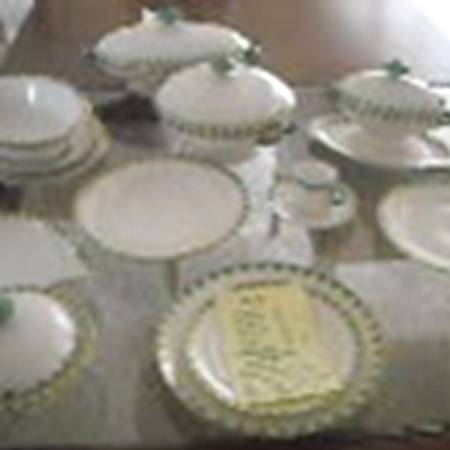 HC1334 Oval Covered Vegetable