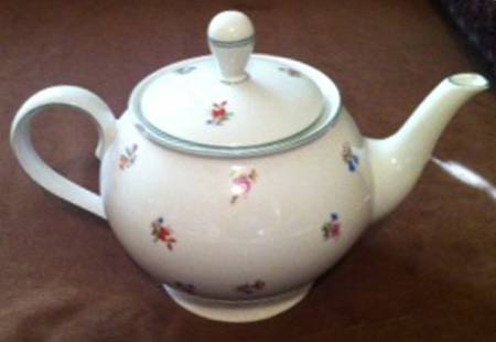 HEJ188 Teapot & Lid