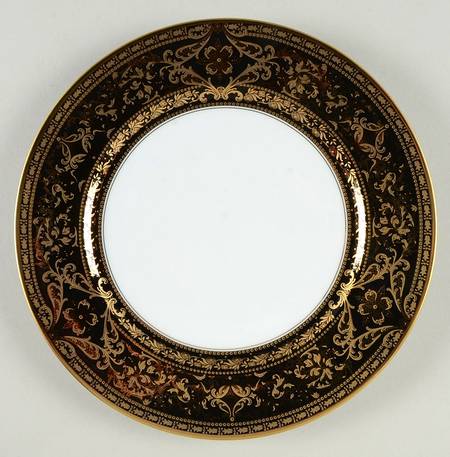 Matignon Black and Gold Salad/Dessert Plate