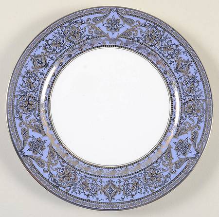 Matignon Lavender and Platinum Salad/Dessert Plate