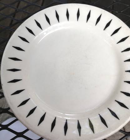 Festival Black Dinner Plate