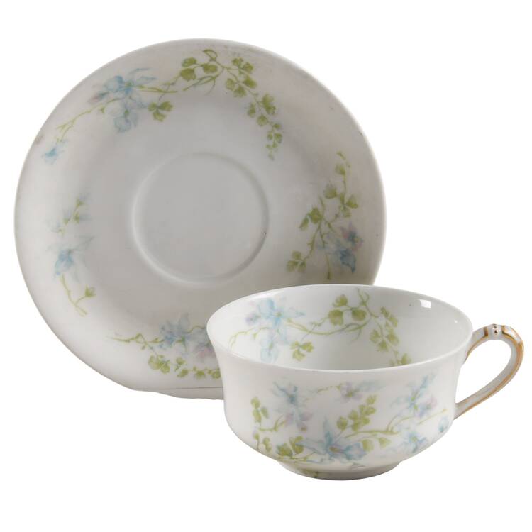 H4592 Flat Cup & Saucer Set