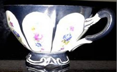 HCZ198 Footed Cup