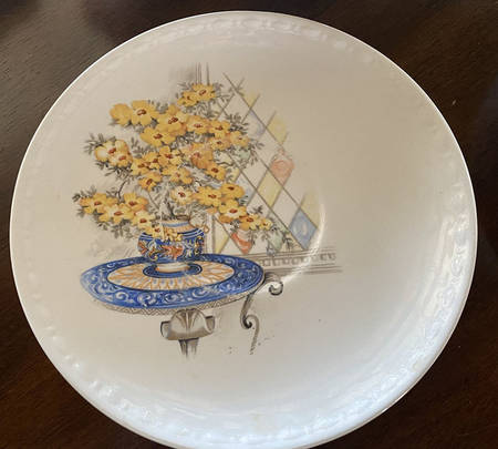 HLC2708 Saucer
