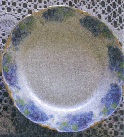 HUT2356 Salad Plate