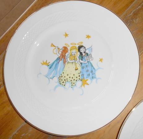 HUT2359 Dinner Plate