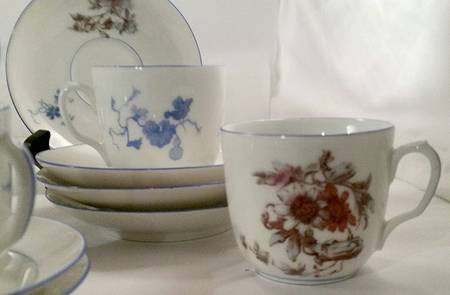 H4409 Flat Cup & Saucer Set