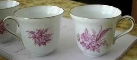 9710 Footed Cup