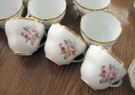 31384 Footed Cup