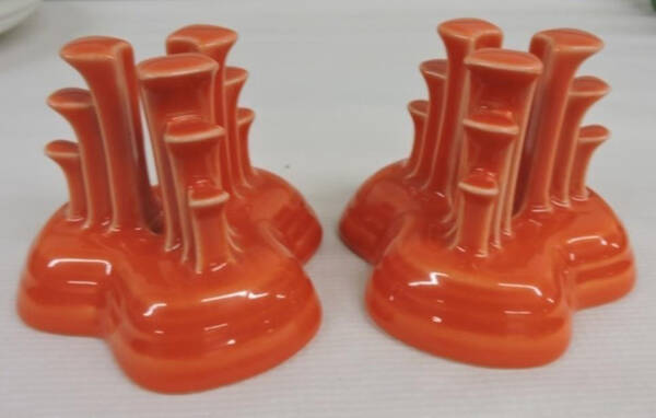 Fiesta Poppy (Intro 2014) Tripod Candleholder