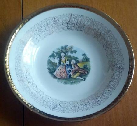 Mme de Pompadour (Gold Band) Rim Soup Bowl