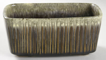 Imperial Ripe Olive 7" Rectangular Ribbed Planter