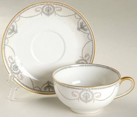 Schleiger 510-3 Flat Cup & Saucer Set