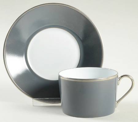 Color Block Platinum Grey Flat Cup & Saucer Set