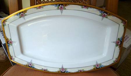 HUT2389 14" Oval Serving Platter