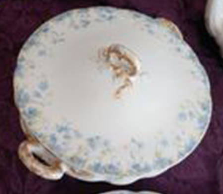 H4719 Round Covered Vegetable