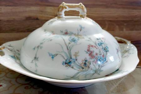 Schleiger 1018-7 Round Covered Butter