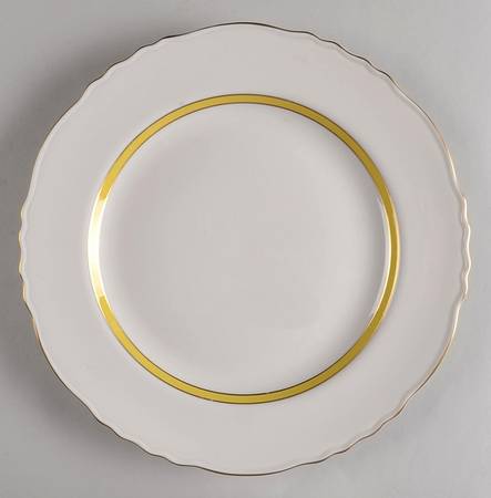 H4933 Dinner Plate