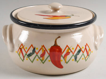 Peppers Bean Pot & Lid