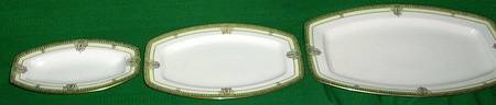 HUT2398 17" Oval Serving Platter