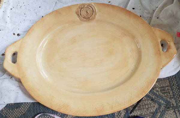 HMQ113 17" Oval Serving Platter