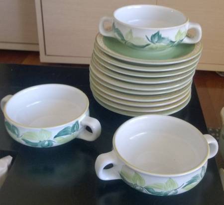 HVP15 Flat Cream Soup Bowl & Saucer Set